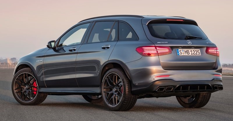 Mercedes-Benz-GLC63_S_AMG-2018-800-0d