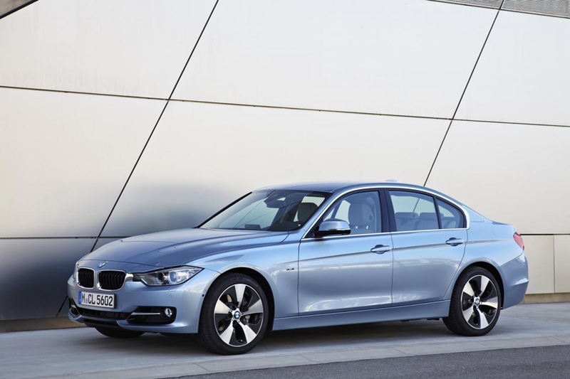 Bmw 335i store activehybrid