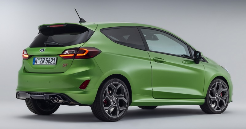 Fiesta st line store hybrid 2021