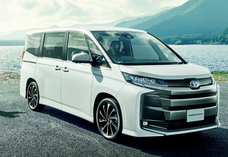 All NEW Toyota Noah & Voxy รถตู้ Minivan ประตูสไลด์ | เบนซิน 1.8 Hybrid ...